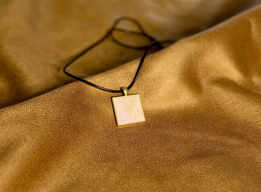 Moonstone Square Pendant (gold)